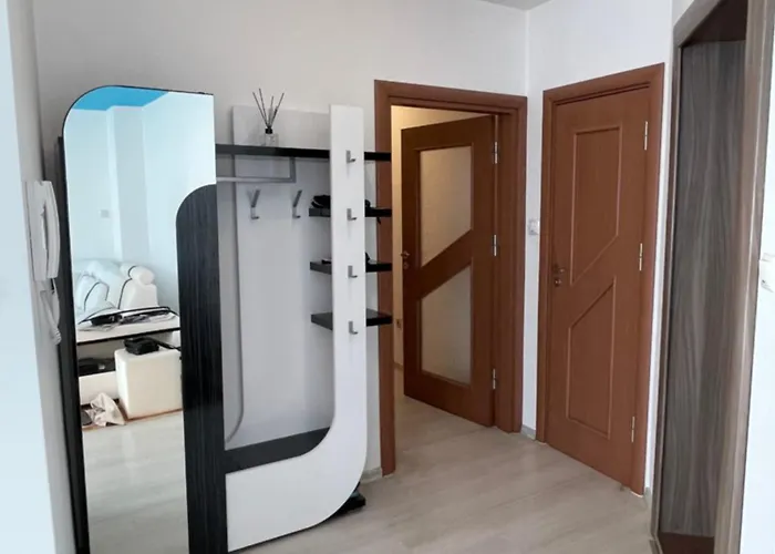 Sunny 2-bedrooms Varna