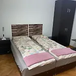 Sunny 2-bedrooms Varna