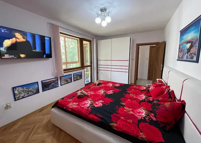 Sunny 2-bedrooms Varna